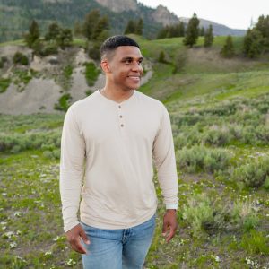 Men's Long Sleeve Henley Top in Bisque