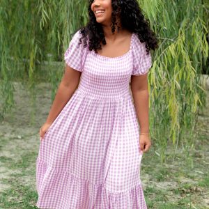 Women's Smocked Dress in Gingham Thistle