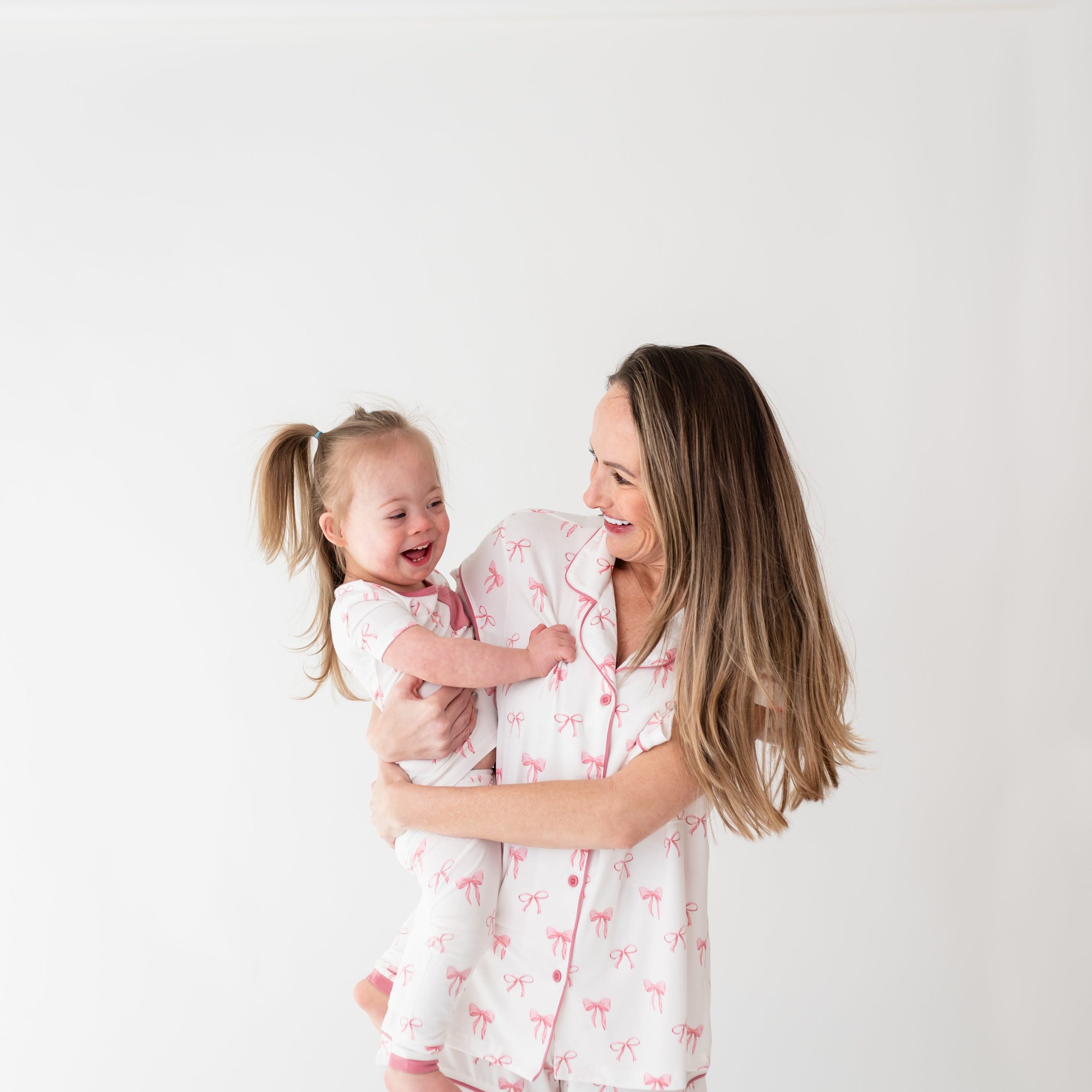 Women's Short Sleeve Pajama Set in Bow - Image 3