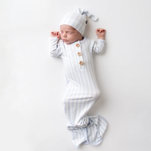 Knotted Gown with Hat Set in Small Mist Stripe