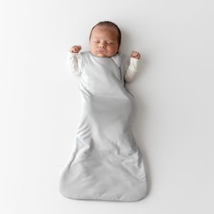 Sleep Bag in Storm 1.0