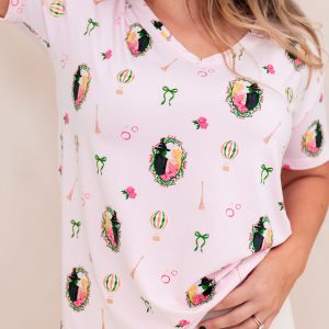 Women's Relaxed Fit V-Neck in Wicked